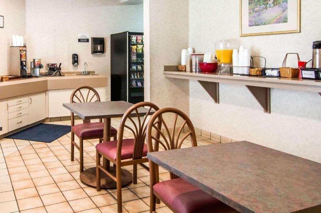 Rodeway Inn Salem Luaran gambar
